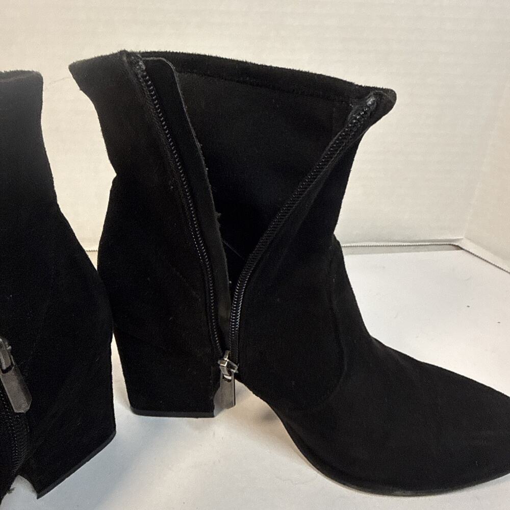 MICHAEL Michael Shannon Cutout Ankle Boots Block Heel Buckle Zip Size7 - Picture 6 of 7